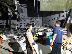 Konstruksi Bangunan Tak Sesuai SOP, Pabrik Konveksi di Jatisampurna Ambruk