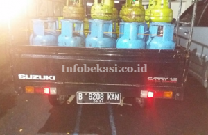 Penangkapan Dua Pelaku Pengoplosan Gas