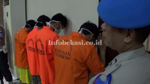Rampok Uang Nasabah BCA Rp 98 Juta, Empat Pelaku Ditangkap