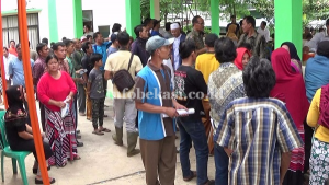 Dapat Kompensasi Uang Bau, Ribuan Warga Ciketing Udik Antre Buat Rekening BJB