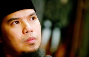 Usai Tonton Lagu IMAN Ahmad Dhani di Media Sosial, Netizen Ini Minta Maaf