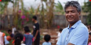 Hebat, Mantan Pilot Ini Punya Ratusan Anak Asuh
