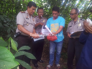 Terungkapnya Identitas Mayat Busuk di Kebun Kosong