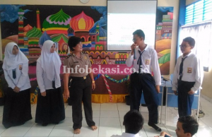 Polres Metro Bekasi Kota Lakukan Sosialisasi di SMPIT Yayasan Islam Raudhatul Muthaqin