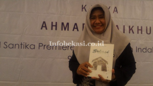 Dijadikan Sosok Inspirasi, Istri Ahmad Syaikhu : Alhamdulillah, Bapak Suami yang Romantis