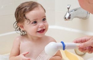 Alasan Bayi Sering Mengucapkan 3 Kata Ini