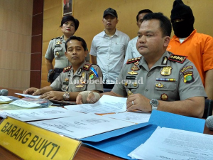 Oknum PNS Kelurahan Mustikajaya Ditangkap Satgas Saber Pungli