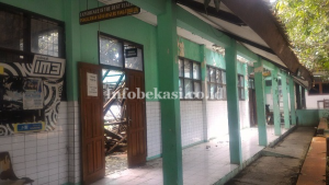 Laboratorium Roboh, Siswa SMAN 7 : Kami Ujian Praktik di Kelas