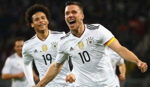 Jerman Unggul Atas Inggris, Lukas Podolski Dapat Pujian Joe Hart