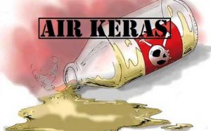 Masih Bebasnya Penjualan Air Keras