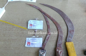 Selesai UNBK, Para Siswa SMK Tunas Teknologi Tambun Tawuran