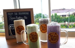 Mom Milk, Nikmatnya Varian Susu Dipadu Dengan Aneka Menu
