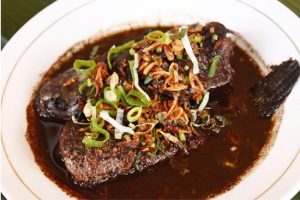 Kue dan Kuliner Ini Hanya ada di Bekasi