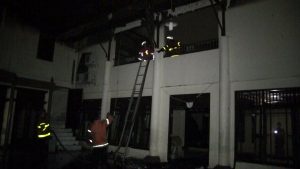 Pondok Pesantren Terbakar, Ratusan Santri yang Sedang Yasinan Panik