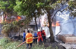 Gudang Torn Air Habis Dilahap Si Jago Merah
