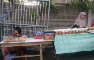 Usaha Takjil Masih Menjadi Pilihan di Bulan Ramadhan