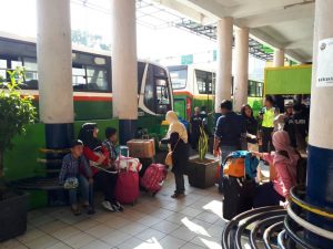 Bandung Dan Tasikmalaya Pimpin Jumlah Rombongan Pemudik Terbanyak Di Bekasi