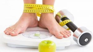 Berat Badan Anda Naik Sejak Bekerja? Inilah 10 Penyebabnya