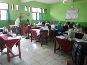 20 Kepsek SD Ikuti Sosialisasi Penilaian Kinerja