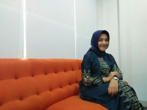 Ratnasari Dewi: Pengusaha Wanita Sukses dengan lebih dari 200 Karyawan