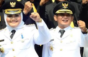 Woow Pakaian Dinas Bupati Bekasi dan Wakilnya Setahun Rp 1 Miliyar