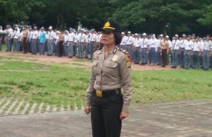 Polisi dan TNI bersama Ribuan Siswa SMA Deklarasi Anti Narkoba