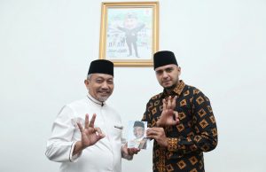 Artis Ali Zainal Dukung Penuh Pasangan Asyik di Pilgub Jabar