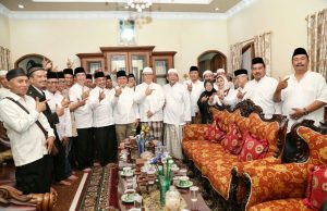 Keluarga Besar Pahlawan Nasional KH. Noer Alie Nyatakan Dukungan ke ASYIK