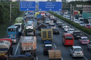 Oneway di Tol Jakarta-Cikampek ketika Mudik, Bekasi Waspada Kepadatan di Jalan Arteri