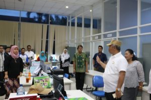 Wali Kota Bekasi Sidak Kantor Diskominfostandi