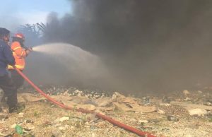 Kebakaran Sampah di Mustikajaya