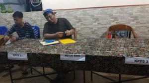 Di Balik Layar: Kisah Petugas TPS Tak Tidur Dua Hari