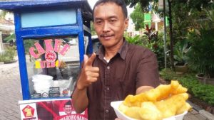 Gagal Lolos ke Parlemen, Tukang Cakwe Tak Kapok Jadi Caleg