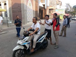 Kronologi Keributan di Kayuringin: Diserang Lalu Dibacok