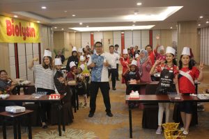 Cake Decorating Class di Santika Mega City Bekasi