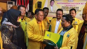 Eka Dianggap Tak Serius Susun Kepengurusan Partai Golkar