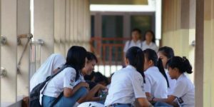 Wali Murid SMA/SMK Negeri di Kabupaten Bekasi Tuntut Sekolah Gratis