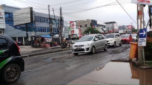 Jalan di Depan GP Mal Kembali Rusak Parah
