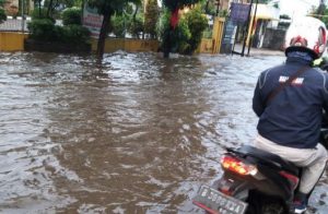 Banjir di Tujuh Titik Jalan Utama Kota Bekasi Sudah Surut, Lalin Normal Lagi