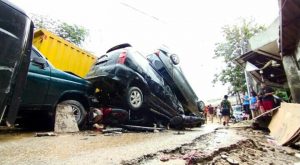 Sembilan Orang Meninggal Dunia Ketika Banjir Parah Bekasi