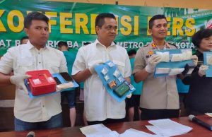 Kisah Pedagang Kue yang Sepi Akhirnya Jualan Sabu