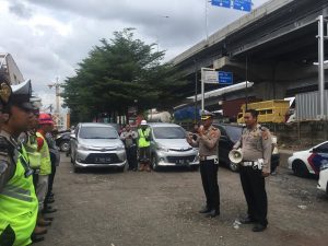 Jalan Cikunir-Galaxi Ditutup, Simak Alternatifnya