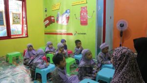 Siswa TK Pegayon Ceria Setelah Sekolahnya yang Ambruk Diperbaiki