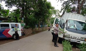 Kronologi Tabrakan Mobil Box Vs Motor Ditumpangi 3 Pelajar di Tambun