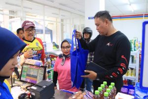 Siap-siap, Belanja di Minimarket Bawa Kantong Sendiri