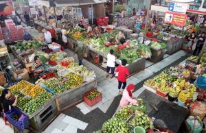 Selama Pandemi, Satpol PP Siagakan Personilnya Awasi Pasar