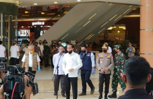New Normal, Presiden Perintahkan TNI/Polri Jaga Pusat Keramaian