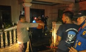 Kisah Warga Bekasi Mede, Selamatkan Korban Kebakaran di Dalam Rumah