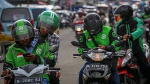 Drama Bang Ojol Bawa Penumpang Pengemis: Kaget Dengar Cerita Penghasilannya