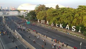 Pengunjung CFD Bekasi Jalani Rapid Test Covid-19